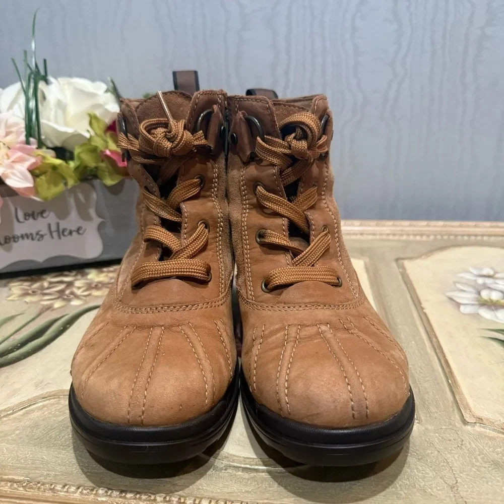 Ugg Hapsburg Duck Boots Chestnut 1120785 Sz 6